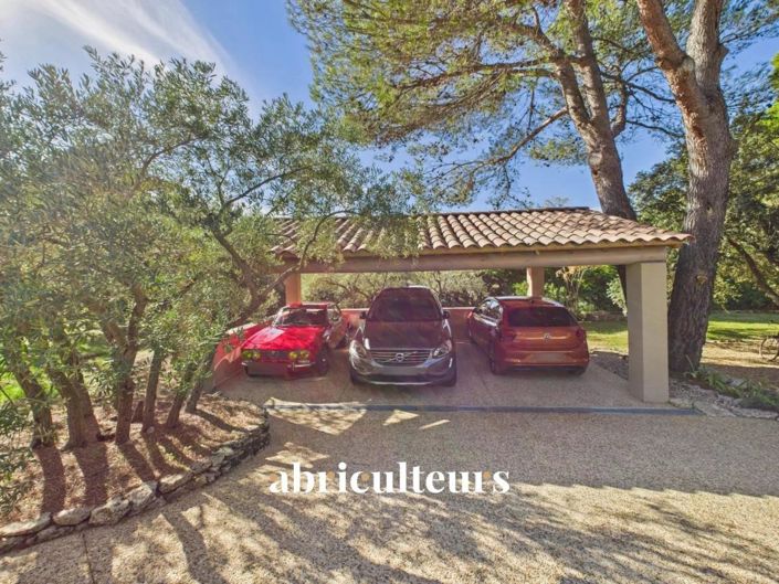 Image No.17-4 Bed House for sale