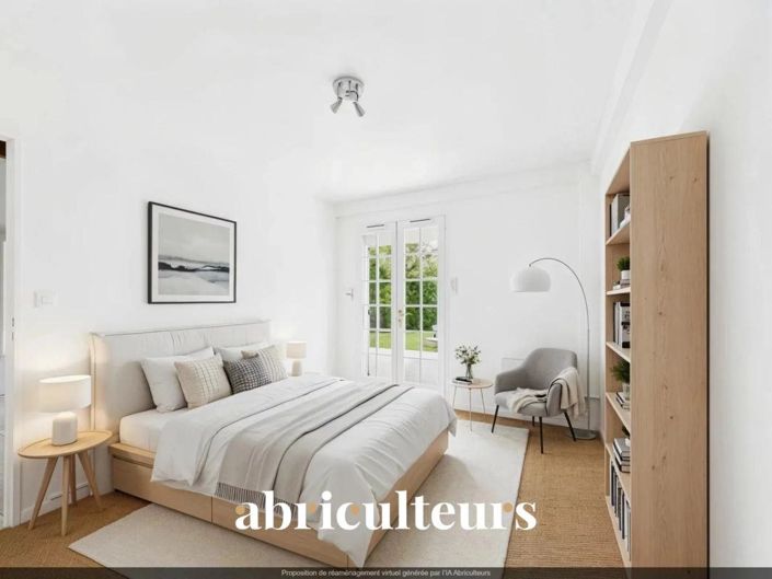 Image No.6-4 Bed House for sale