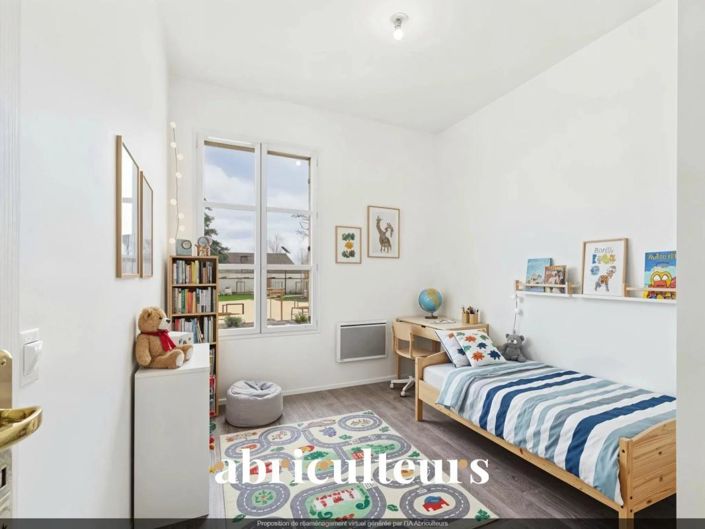 Image No.10-2 Bed Apartment for sale