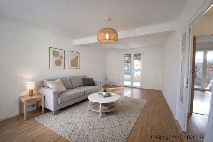 Image No.3-3 Bed House for sale