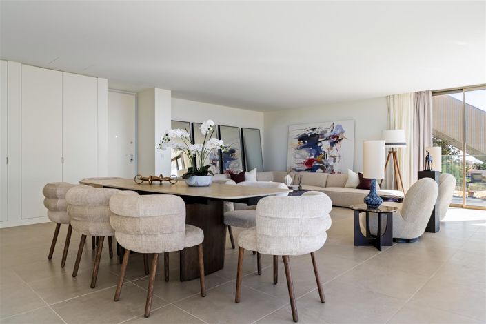 Image No.11-4 Bed Apartment for sale