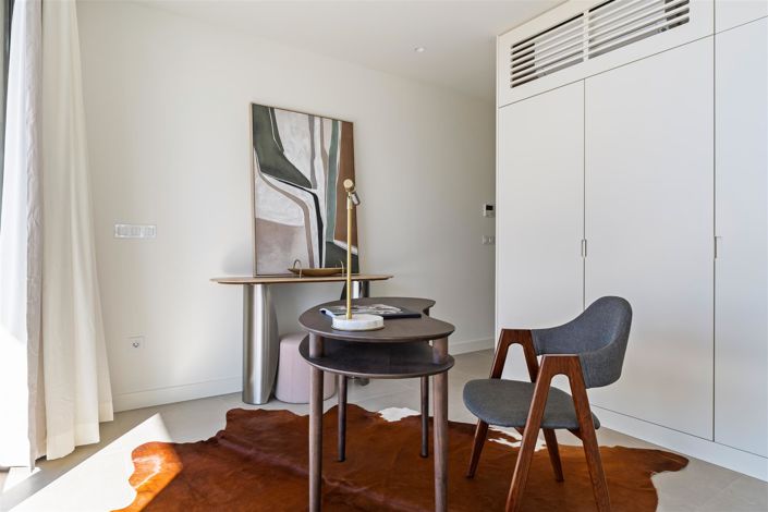 Image No.22-4 Bed Apartment for sale