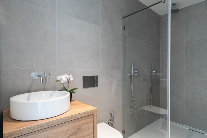 Image No.23-4 Bed Apartment for sale