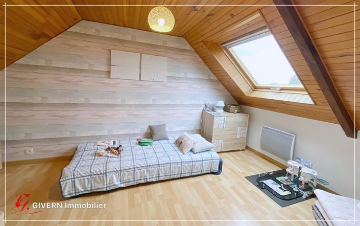 Image No.8-3 Bed House for sale