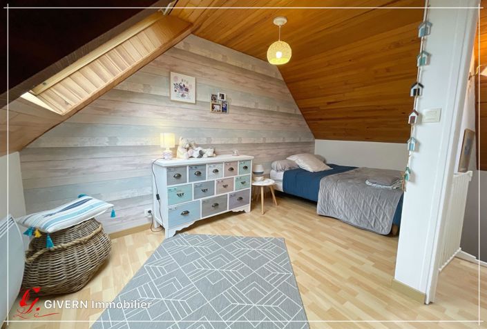 Image No.9-3 Bed House for sale