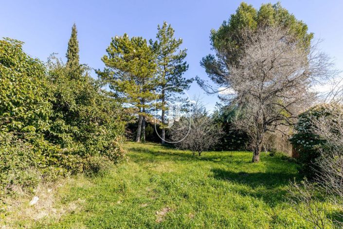 Image No.10-2 Bed House for sale