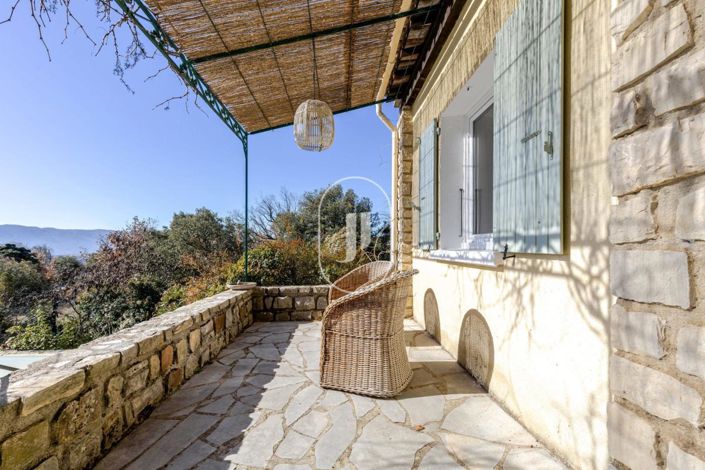 Image No.12-2 Bed House for sale