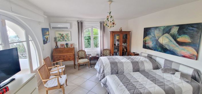 Image No.5-3 Bed House for sale