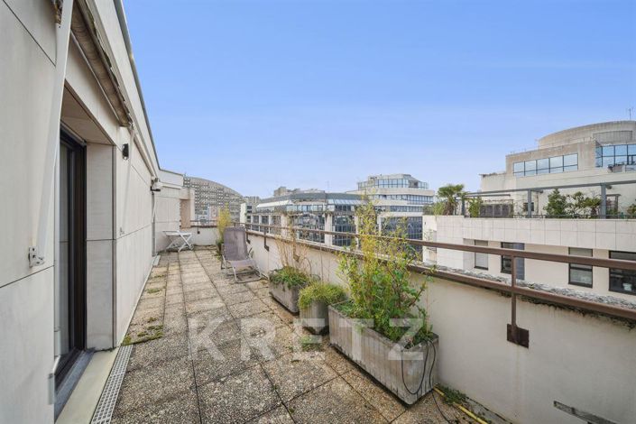 Image No.10-4 Bed Apartment for sale