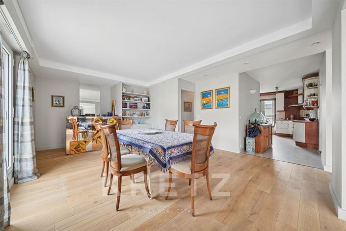 Image No.2-4 Bed Apartment for sale