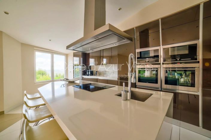 Image No.8-Maison de 6 chambres à vendre à Mougins