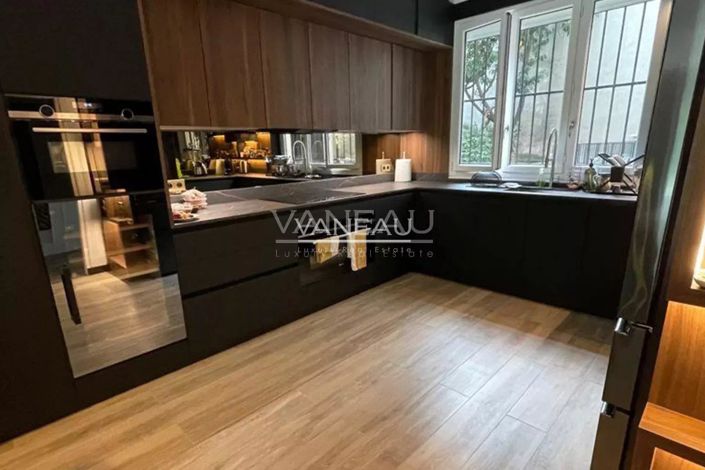 Image No.10-3 Bed Apartment for sale