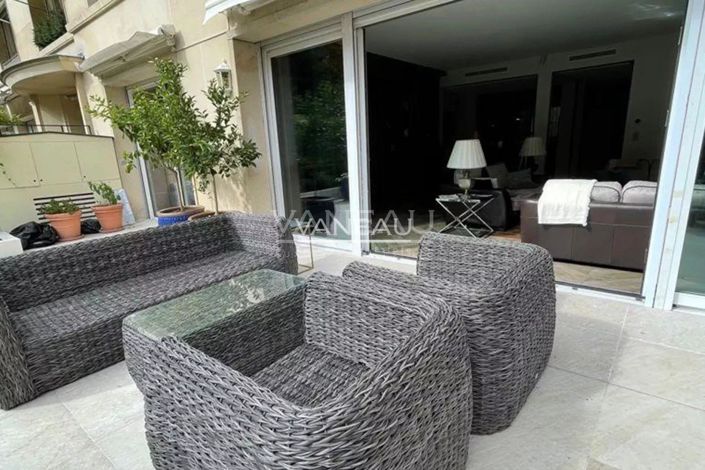 Image No.8-3 Bed Apartment for sale