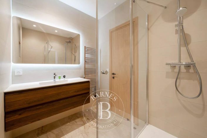 Image No.12-Appartement de 3 chambres à vendre à Cannes