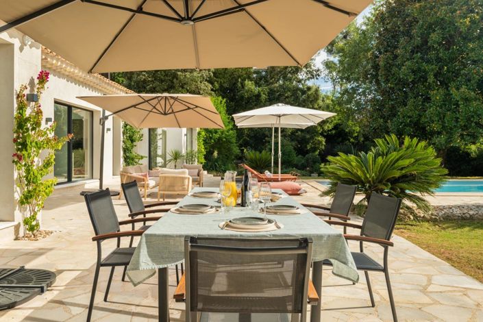 Image No.5-5 Bed House for sale