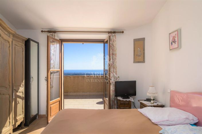 Image No.18-4 Bed House for sale