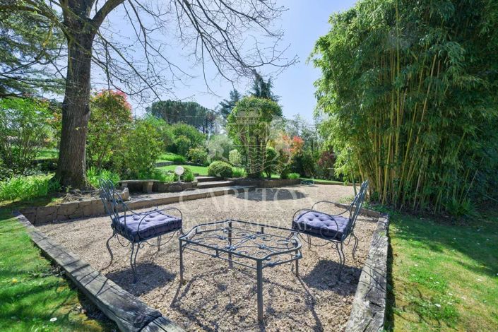 Image No.14-6 Bed House for sale