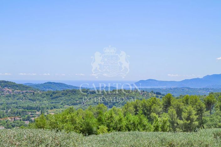 Image No.40-4 Bed House for sale