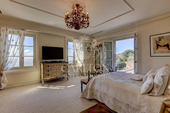 Image No.29-6 Bed House for sale