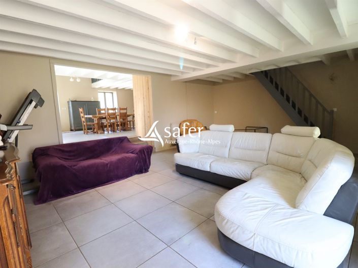 Image No.9-3 Bed House for sale