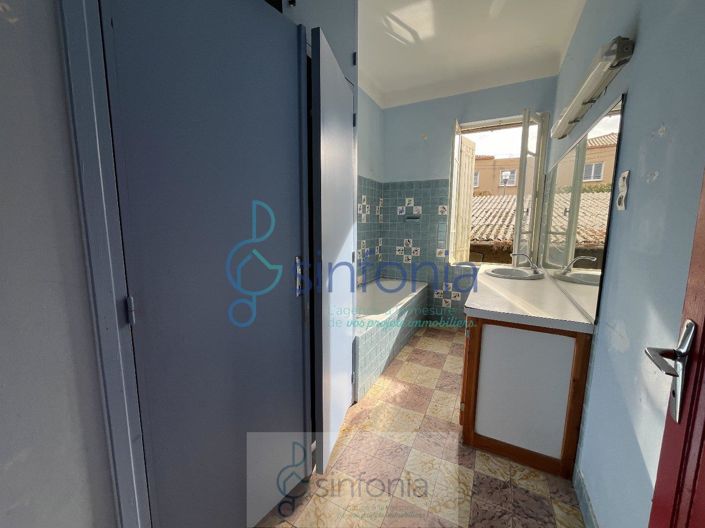 Image No.6-3 Bed House for sale