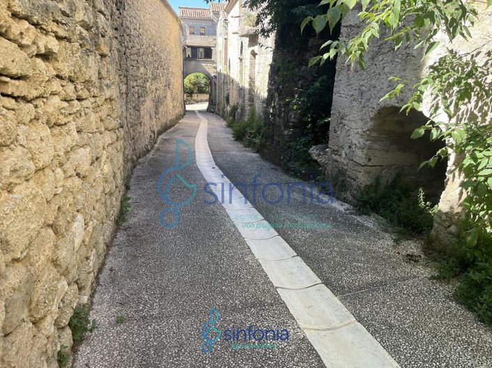 Image No.24-4 Bed House for sale