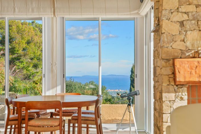 Image No.6-3 Bed House for sale