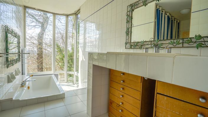 Image No.10-4 Bed House for sale