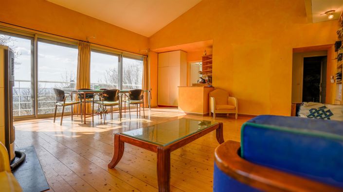 Image No.2-4 Bed House for sale