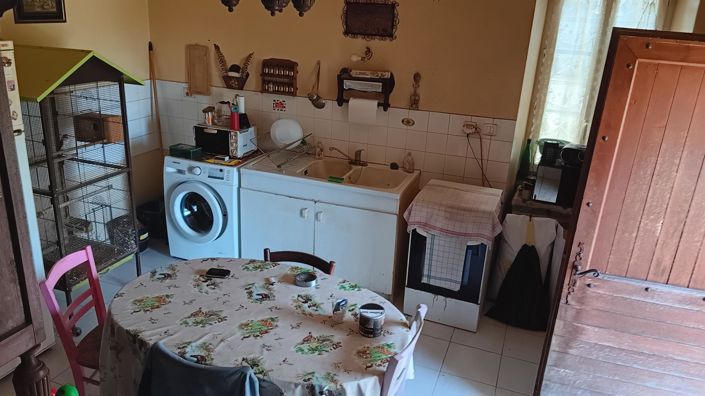 Image No.16-3 Bed House for sale