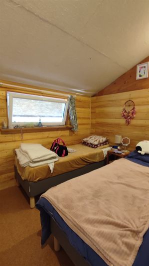 Image No.26-6 Bed House for sale