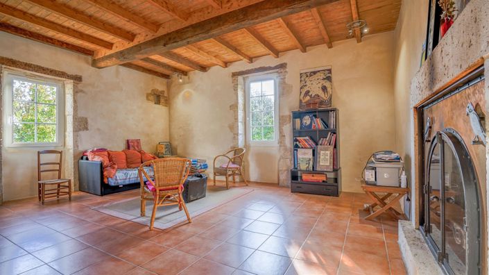 Image No.13-4 Bed House for sale