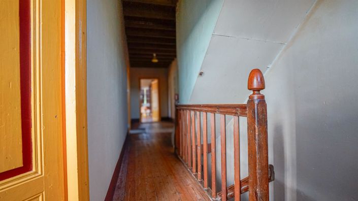 Image No.17-4 Bed House for sale