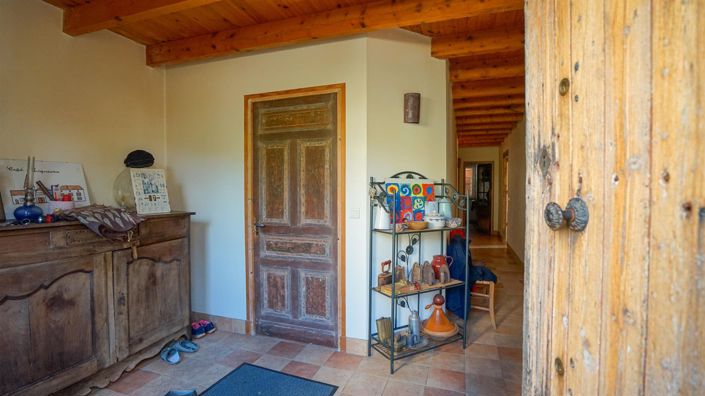 Image No.20-4 Bed House for sale