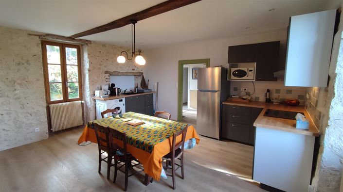 Image No.7-4 Bed House for sale