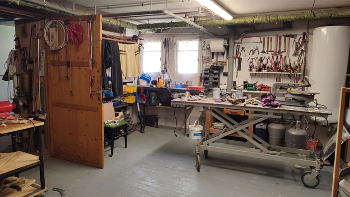 Image No.18-4 Bed House for sale