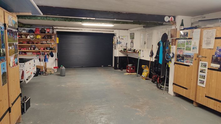 Image No.19-4 Bed House for sale