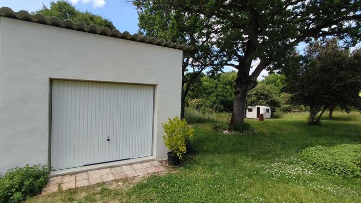 Image No.18-3 Bed House for sale