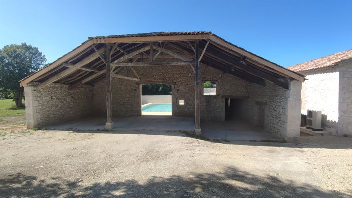 Image No.19-4 Bed House for sale