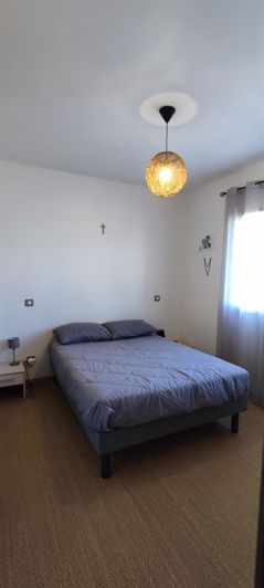 Image No.11-3 Bed House for sale