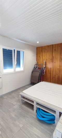 Image No.19-3 Bed House for sale