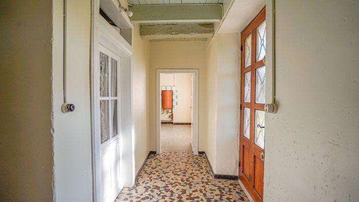 Image No.9-3 Bed House for sale