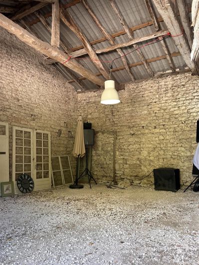 Image No.18-3 Bed House for sale