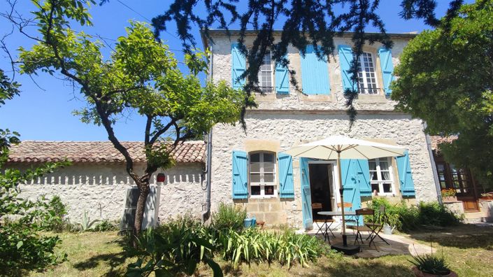 Montaigu-de-Quercy, House