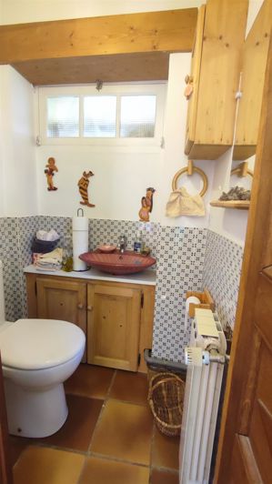 Image No.12-4 Bed House for sale