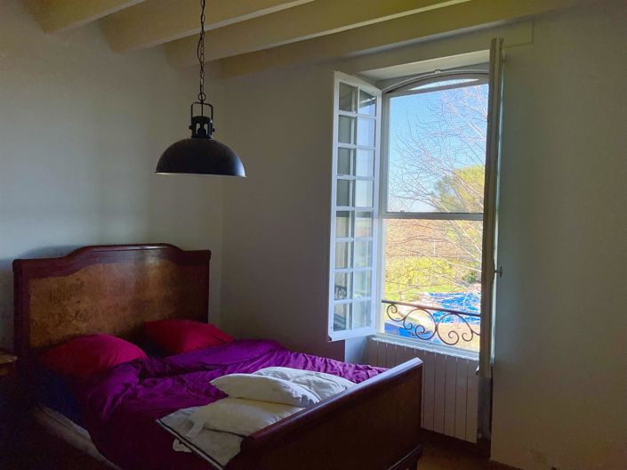 Image No.18-4 Bed House for sale