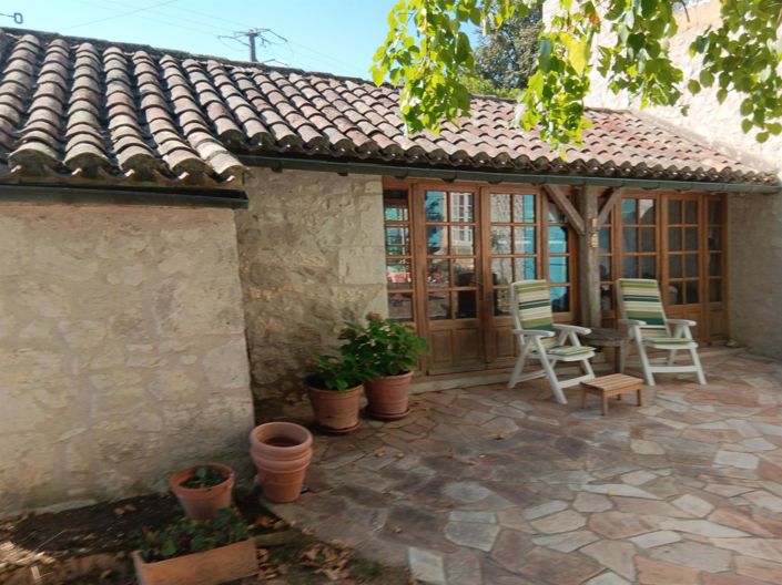 Image No.22-4 Bed House for sale