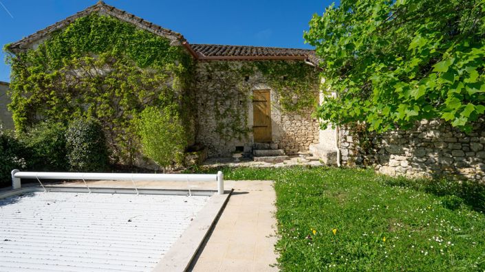 Image No.23-5 Bed House for sale