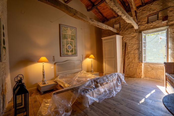 Image No.24-5 Bed House for sale