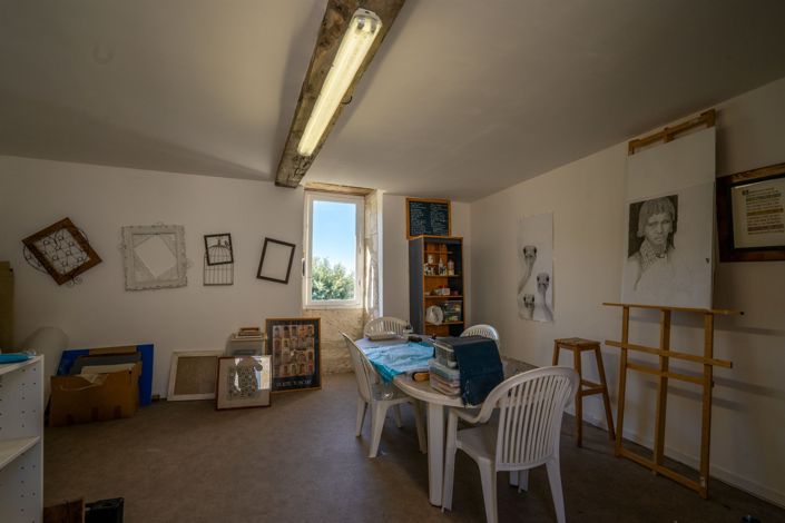 Image No.25-5 Bed House for sale